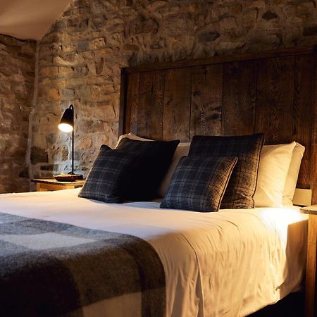 バーンリー Barley Mow Bed & Breakfast エクステリア 写真